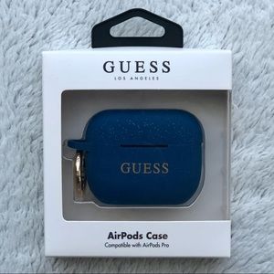 NWOT Guess AirPods Silicon Case Cover